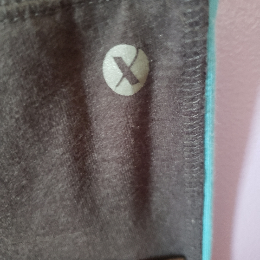 Capris - Picture 4 of 6
